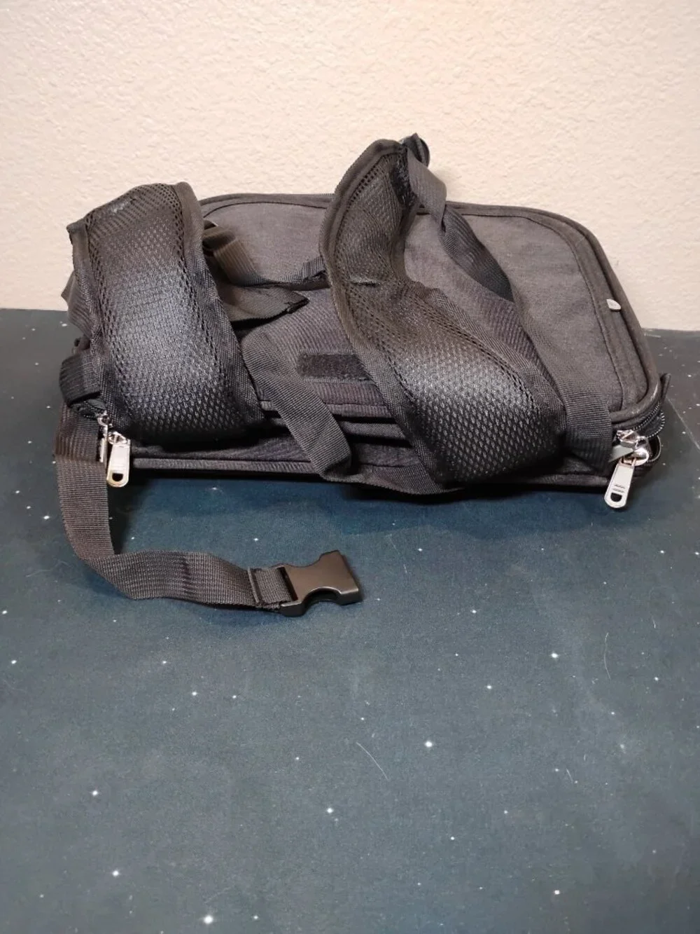 Double Compartment Pet Carrier Backpack Two Layer Travel Bag For Cats Dogs